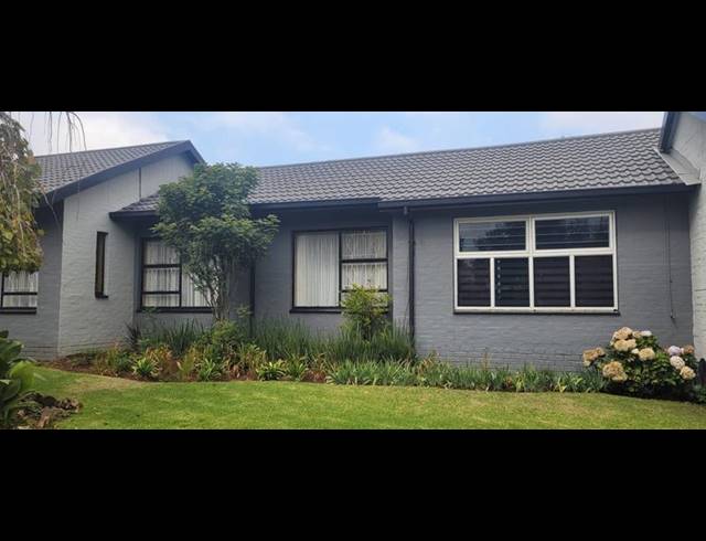 3 BEDROOM HOUSE FOR SALE IN BRACKENDOWNS